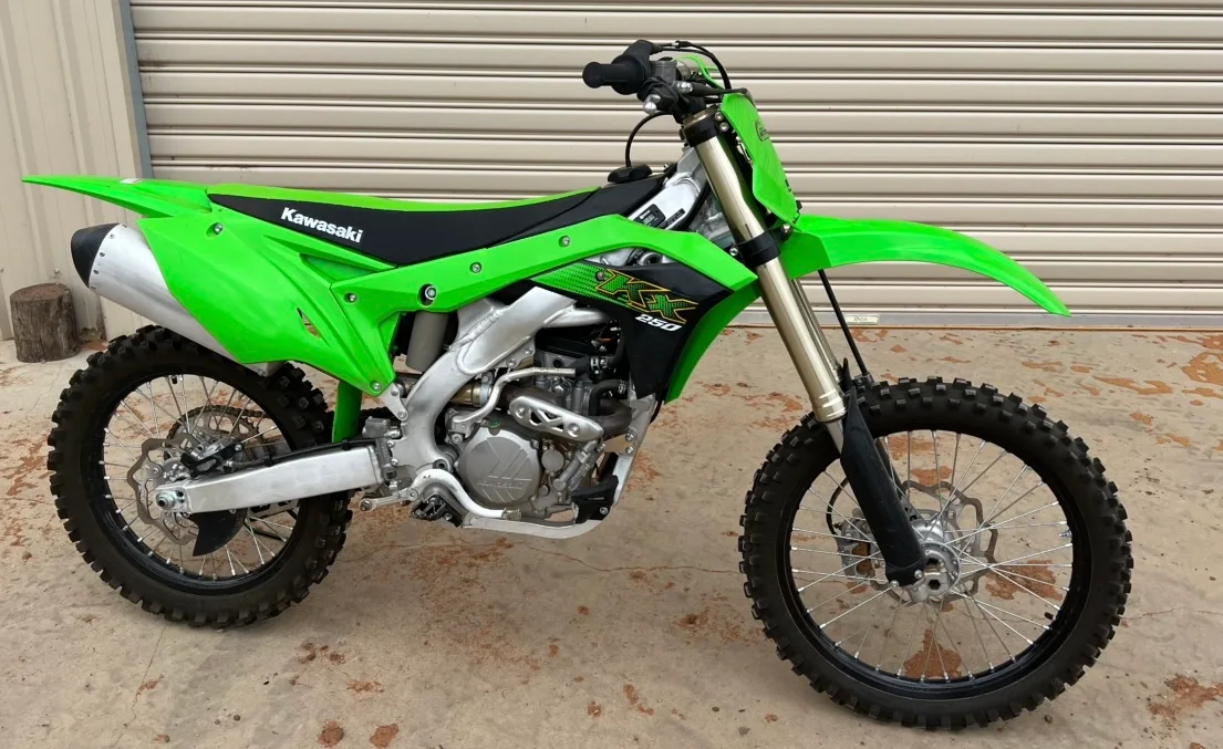 2020 Kawasaki KX250F — photo 1 of 2