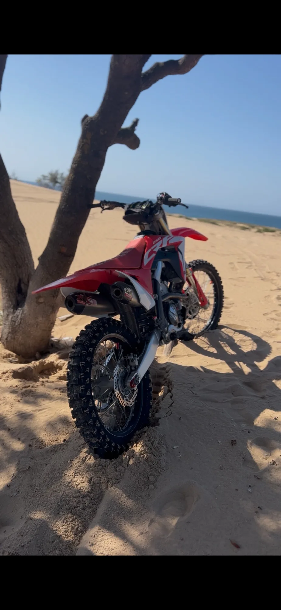 2019 Honda CRF250R — photo 1 of 1