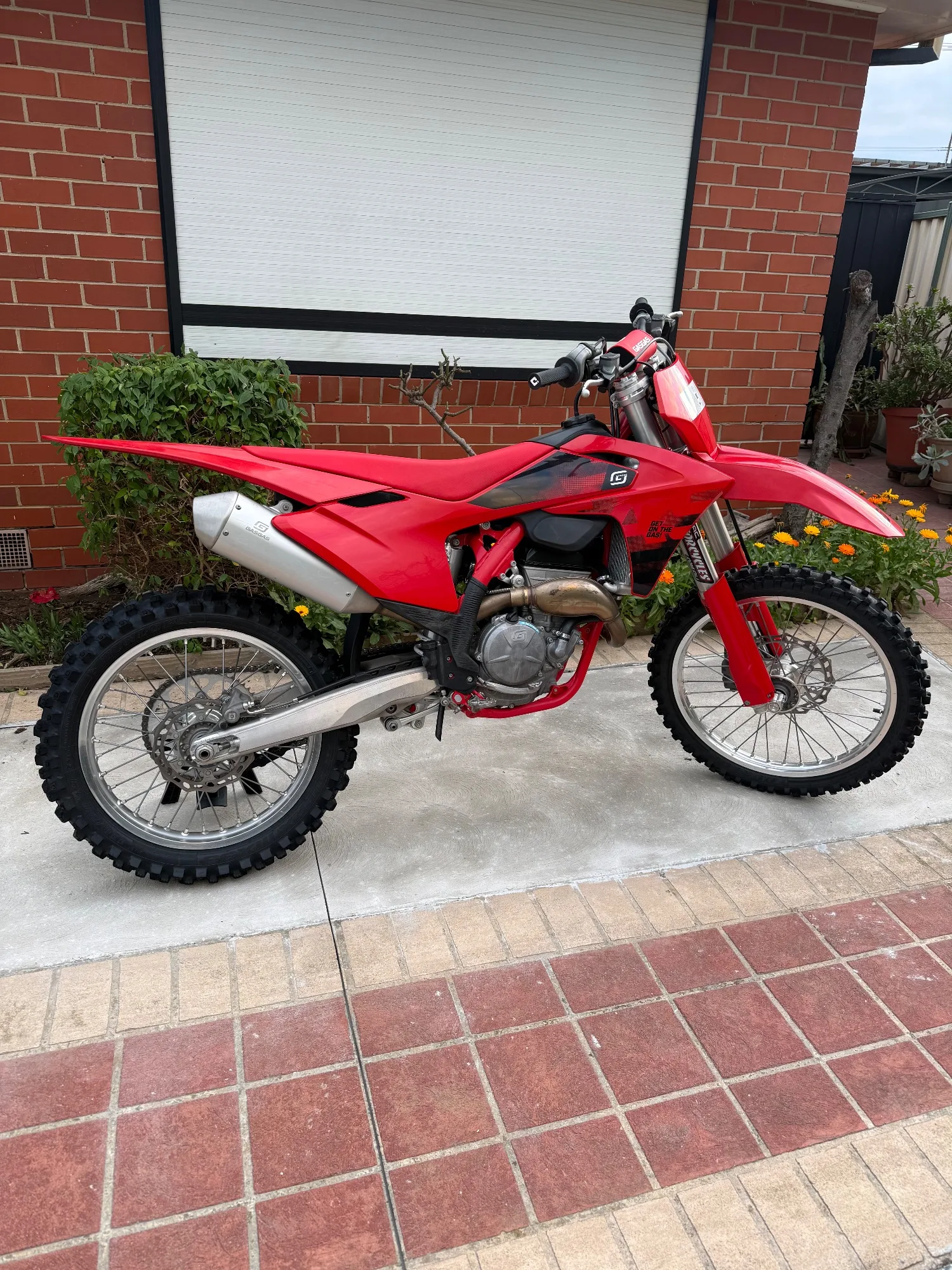 2025 GasGas MC250F — photo 1 of 11
