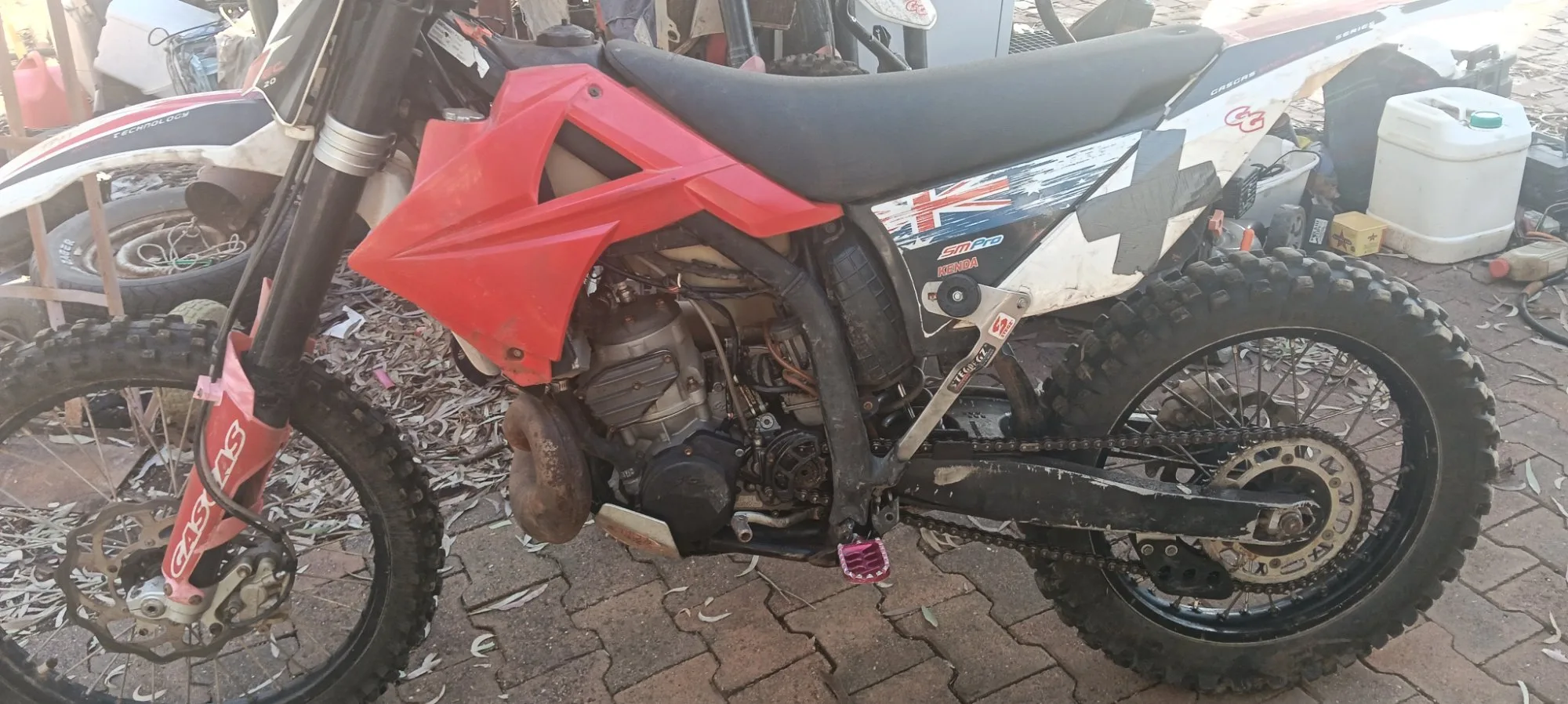 2008 GasGas EC300 (Spanish) — photo 1 of 9