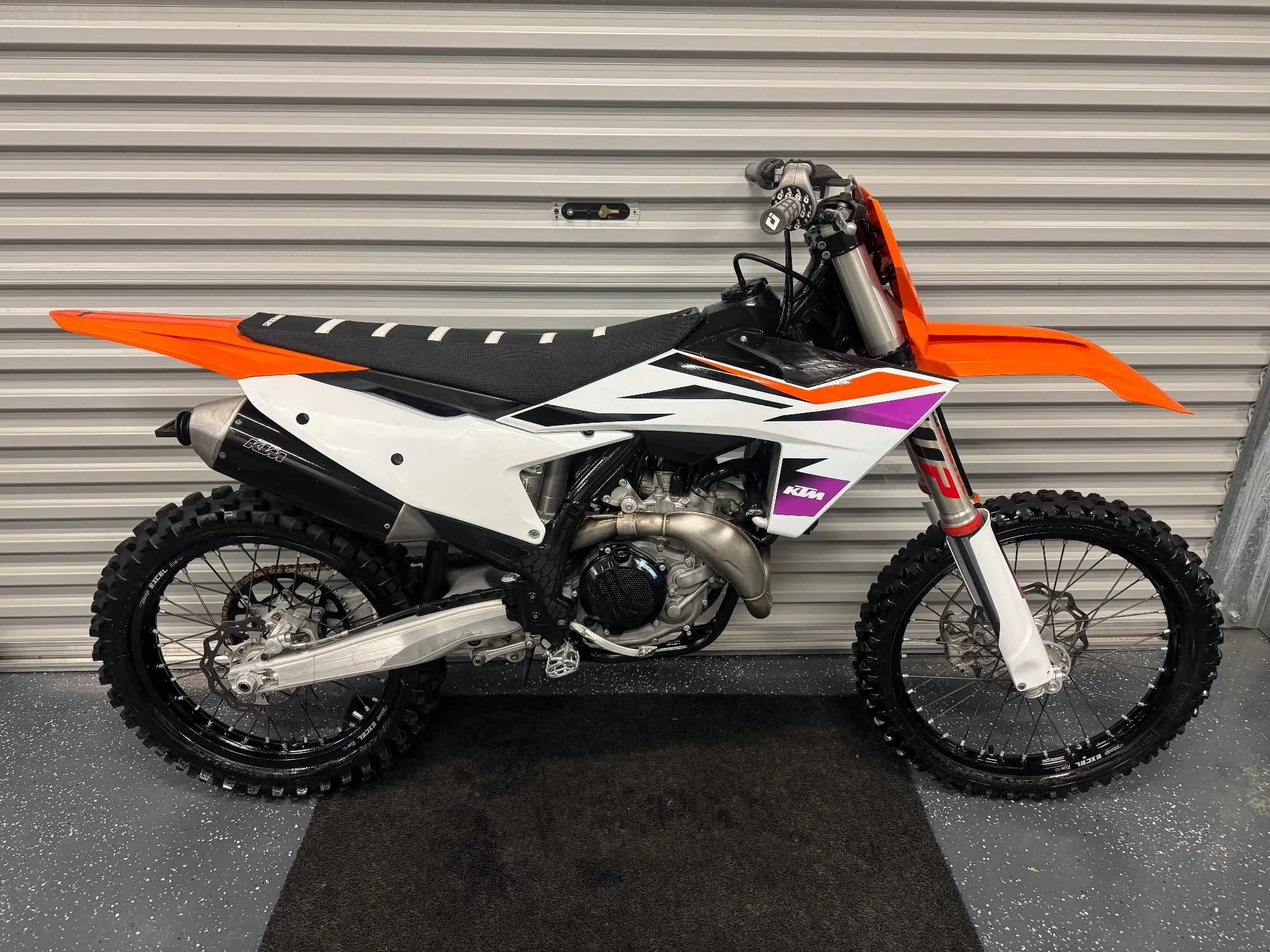 2024 KTM 450 SX-F — photo 1 of 6