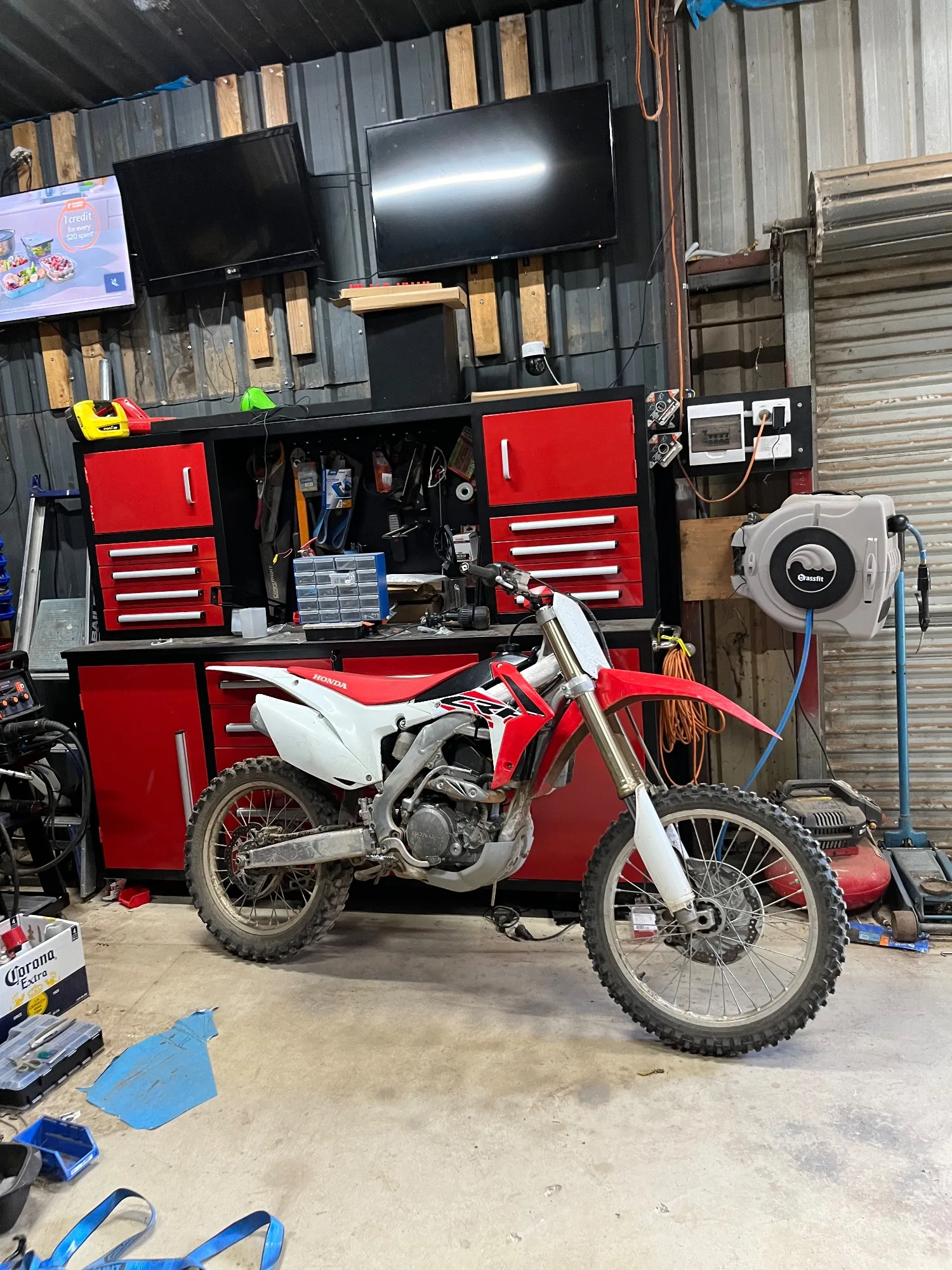2017 Honda CRF250R — photo 1 of 7