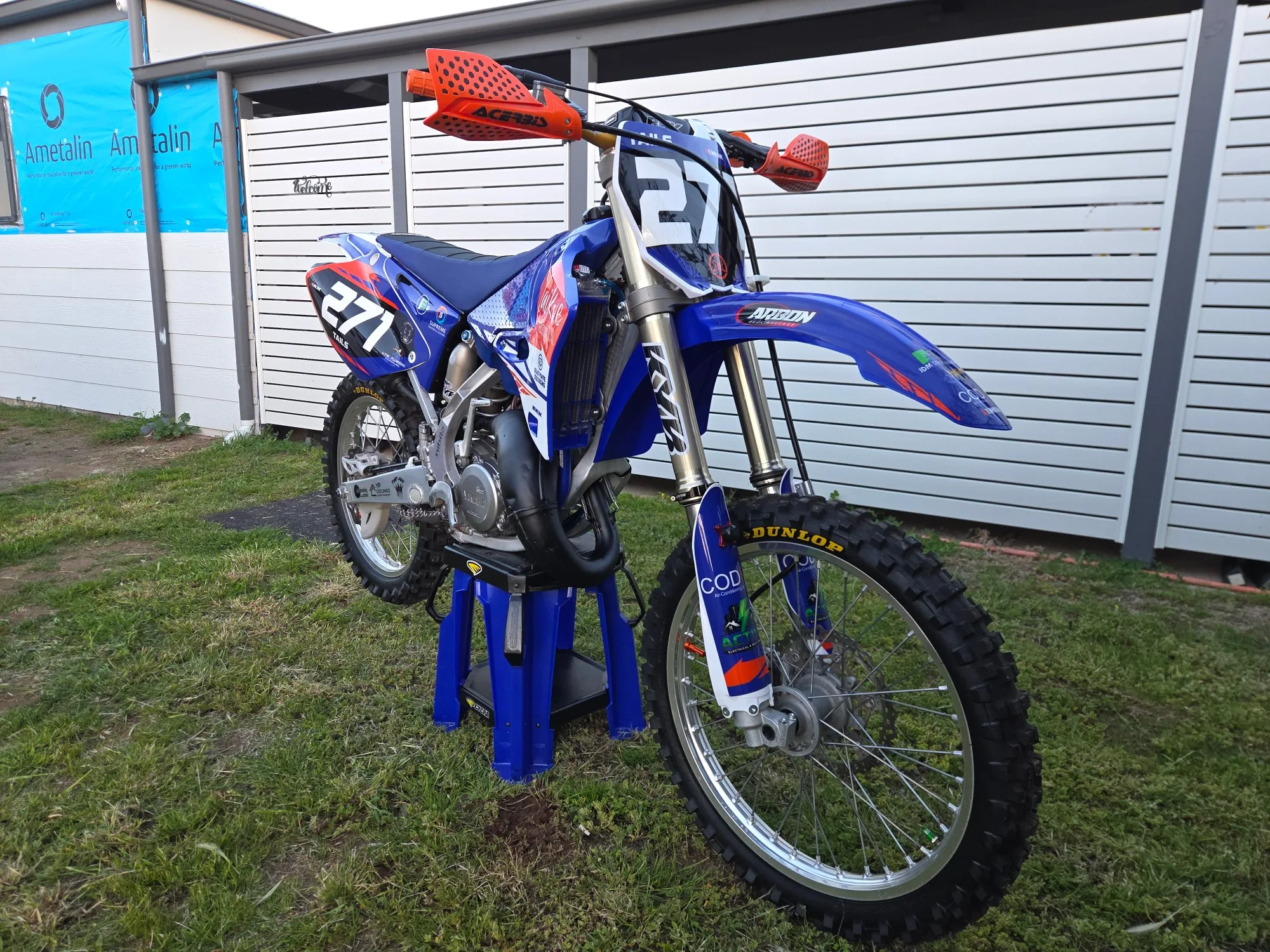 2014 Yamaha YZ125 — photo 1 of 9