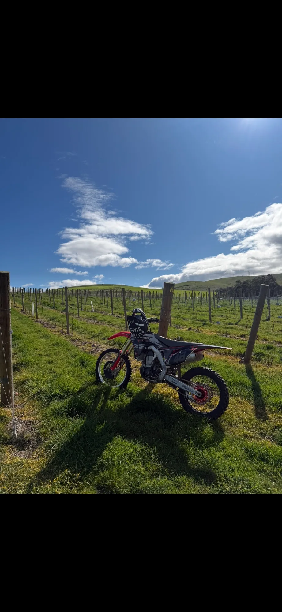 2018 Honda CRF450R — photo 1 of 3