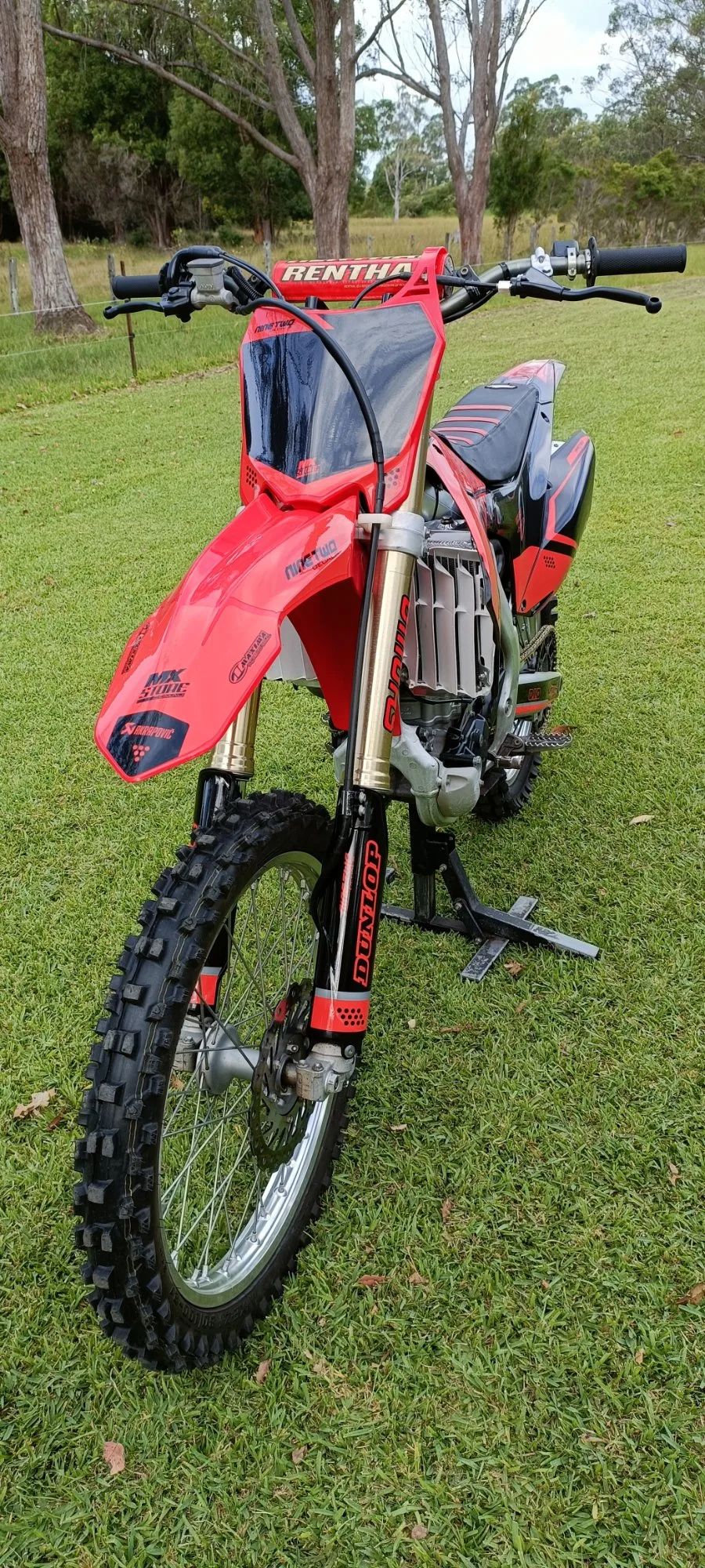 2016 Honda CRF250R — photo 1 of 6