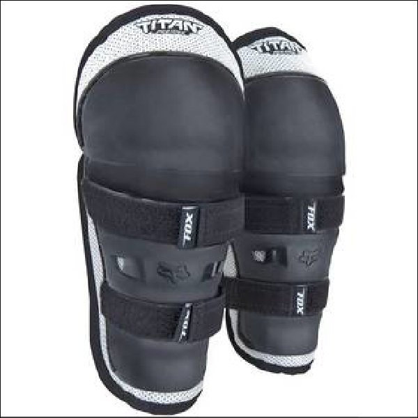 Fox Titan Pee Wee Knee Guard